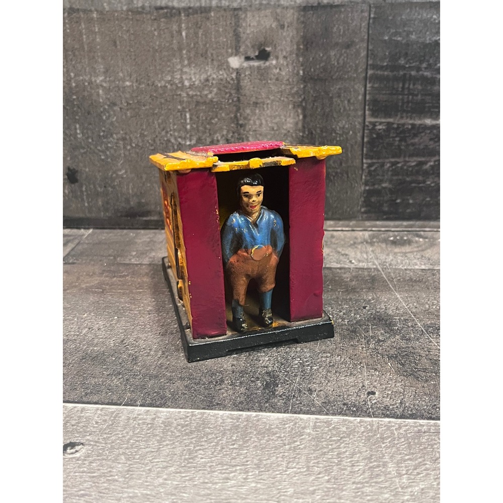 Book of Knowledge Cast Iron Mechanical Cabin Bank Cabin Figure Yellow Red